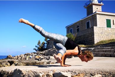 Armbalancen mit SUP Yoga und Yin